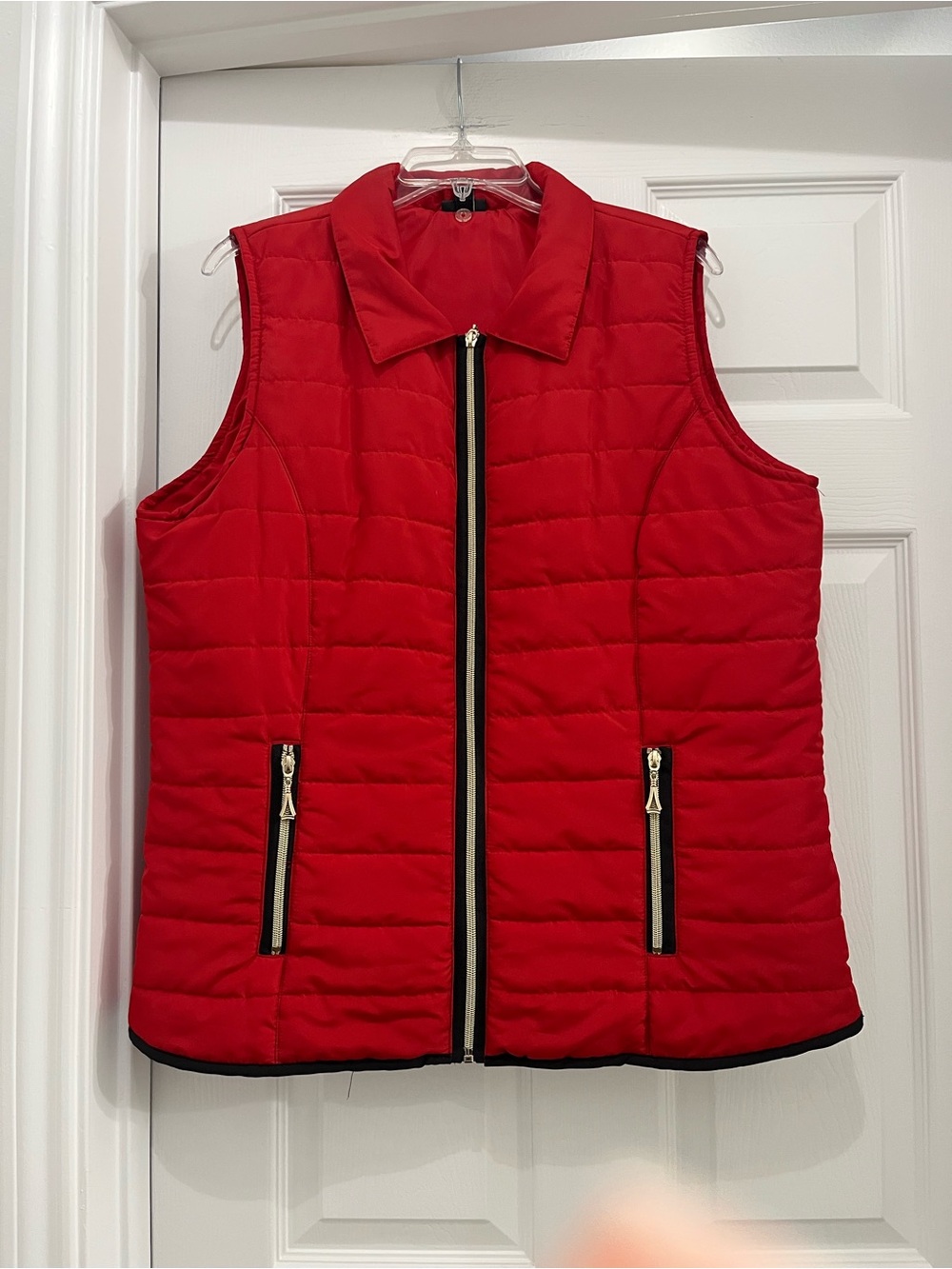 Hannah Red Quilted Zip-Front Puffer Vest